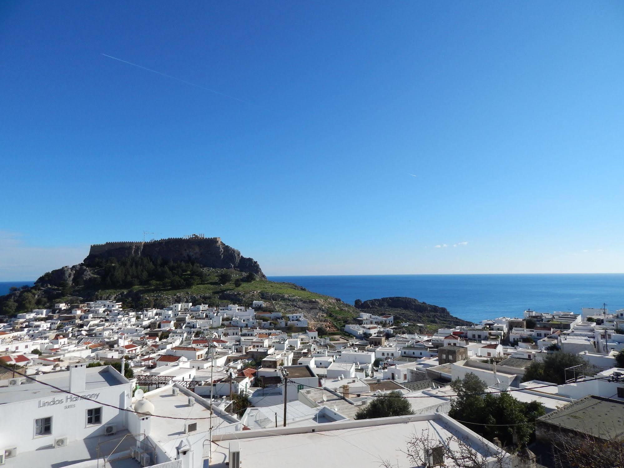 Little Lindos Sea View Studios Экстерьер фото